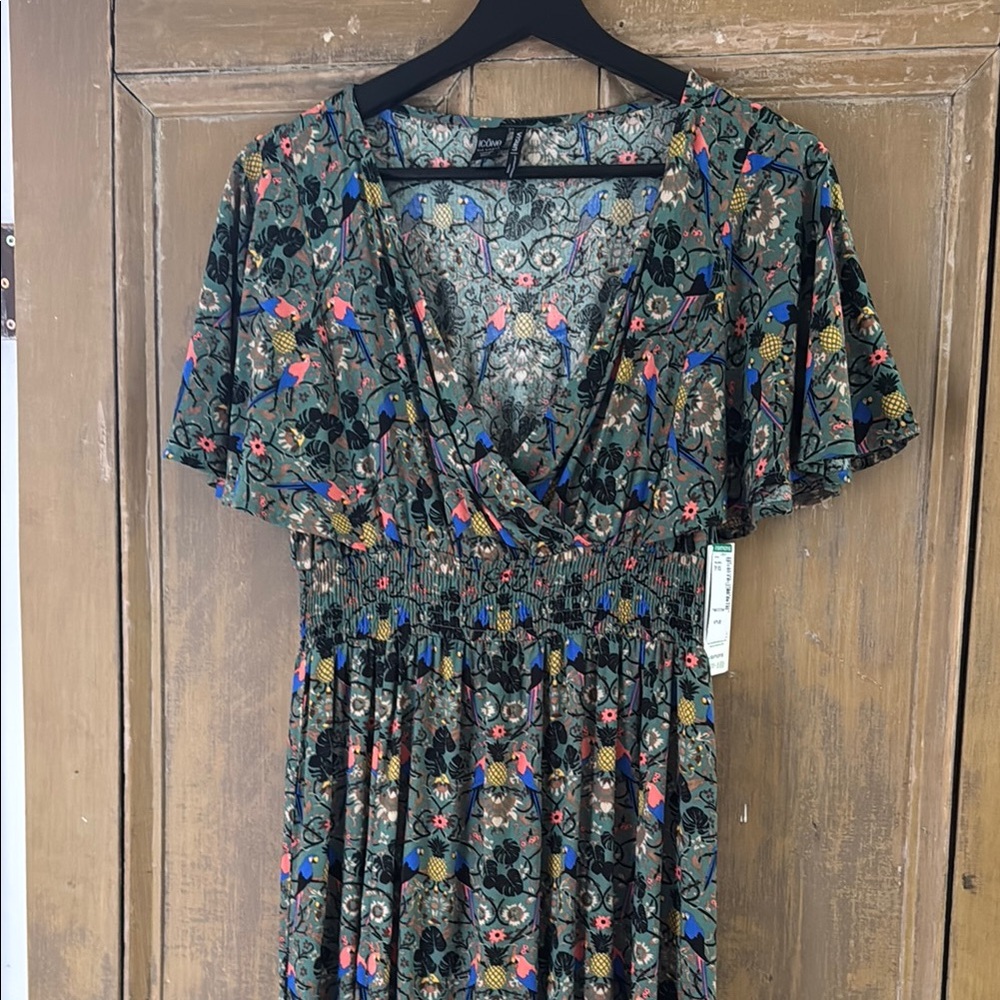 Floral Maxi Dress in Green.